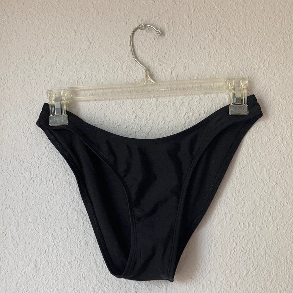 Bikini bottoms